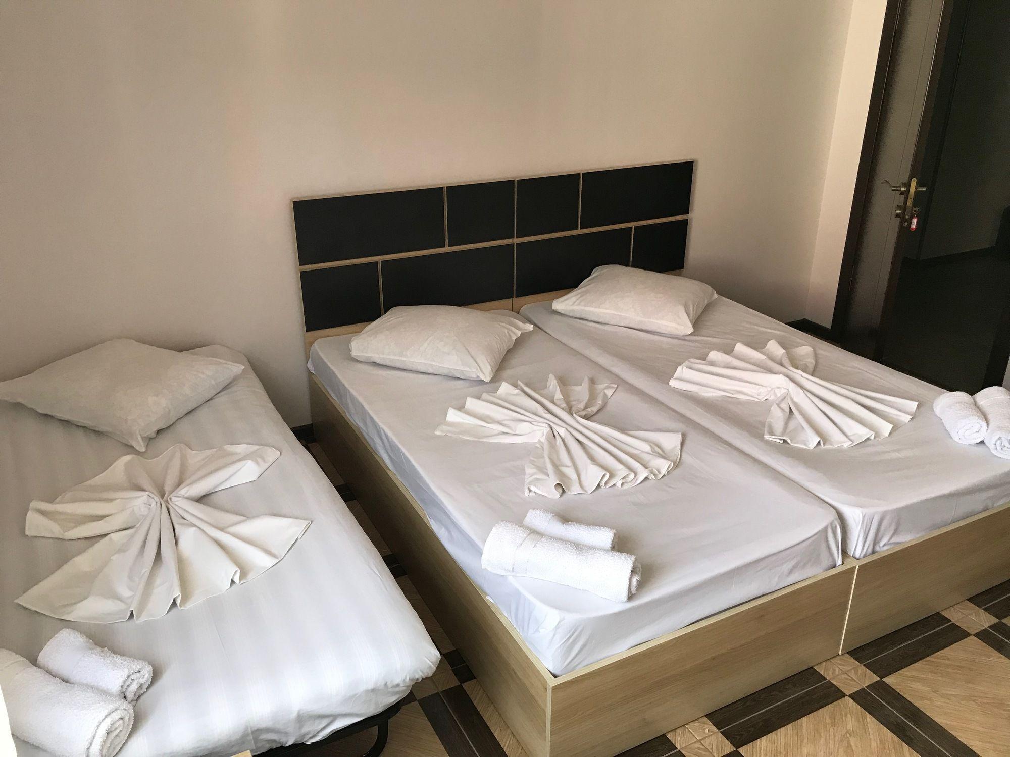 באטומי Holiday House מראה חיצוני תמונה