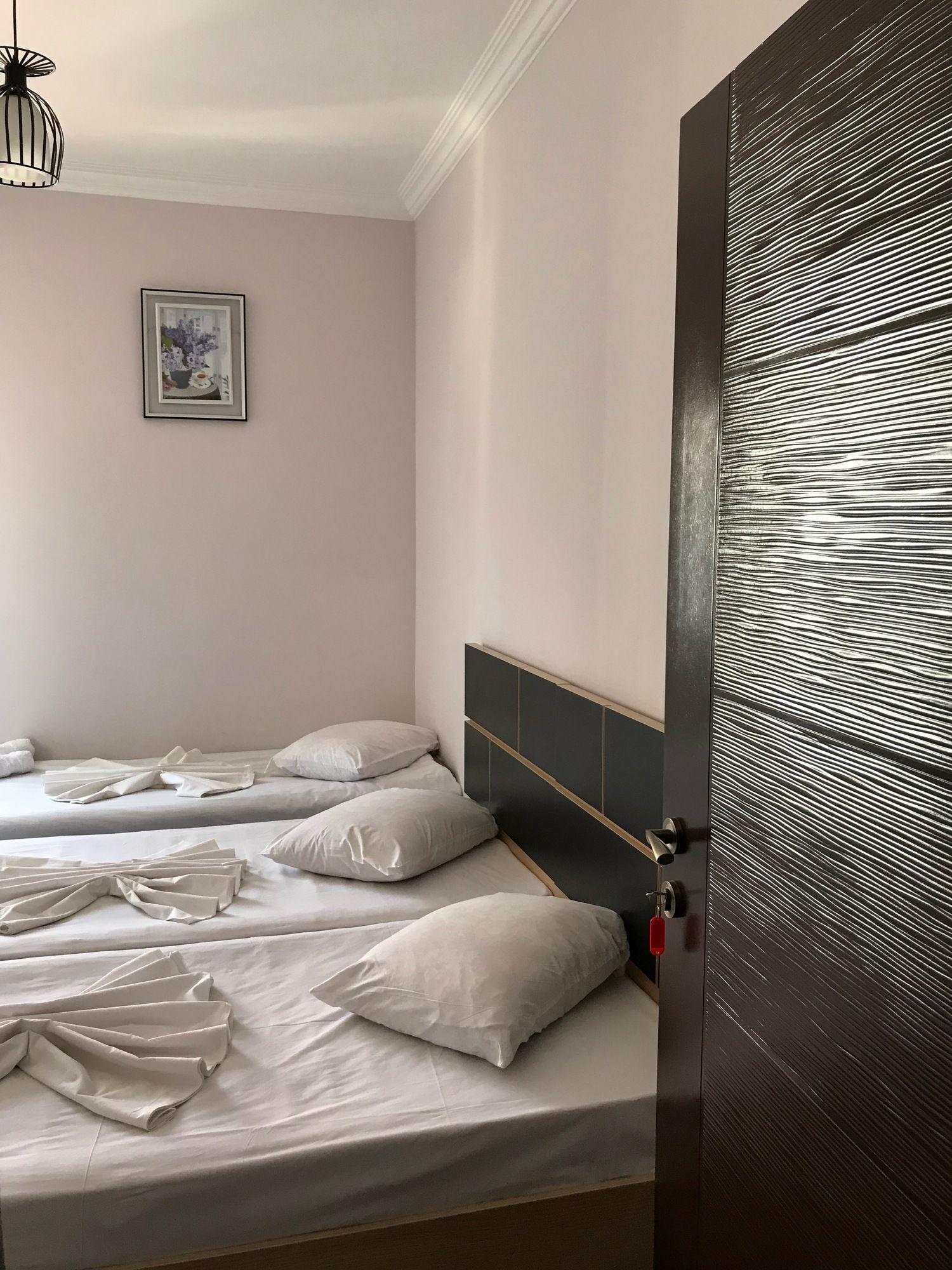 באטומי Holiday House מראה חיצוני תמונה