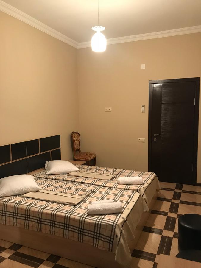 באטומי Holiday House מראה חיצוני תמונה