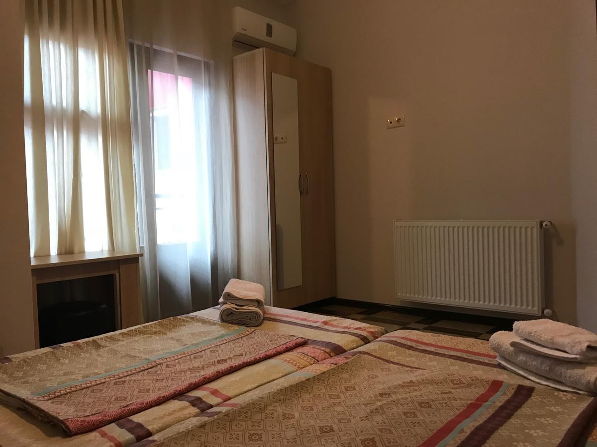 באטומי Holiday House מראה חיצוני תמונה